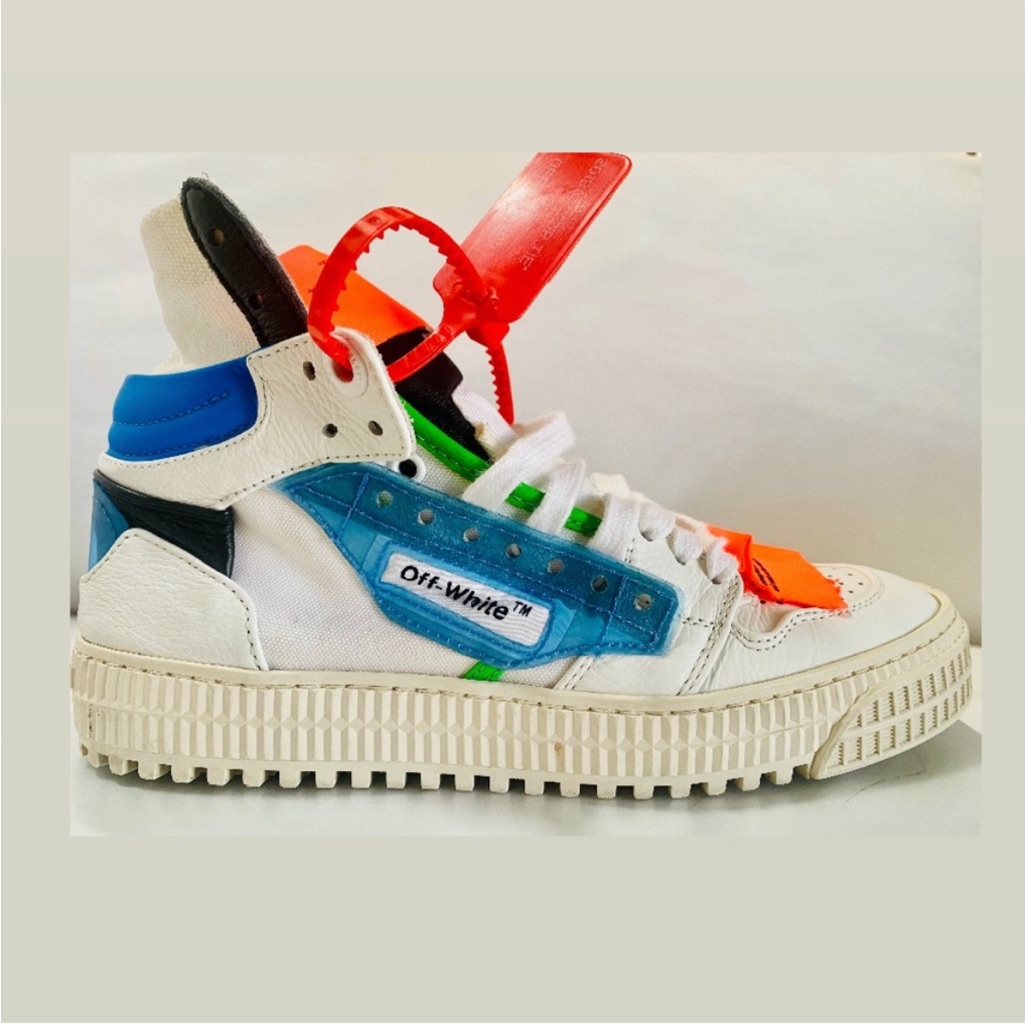 Off White (Original)